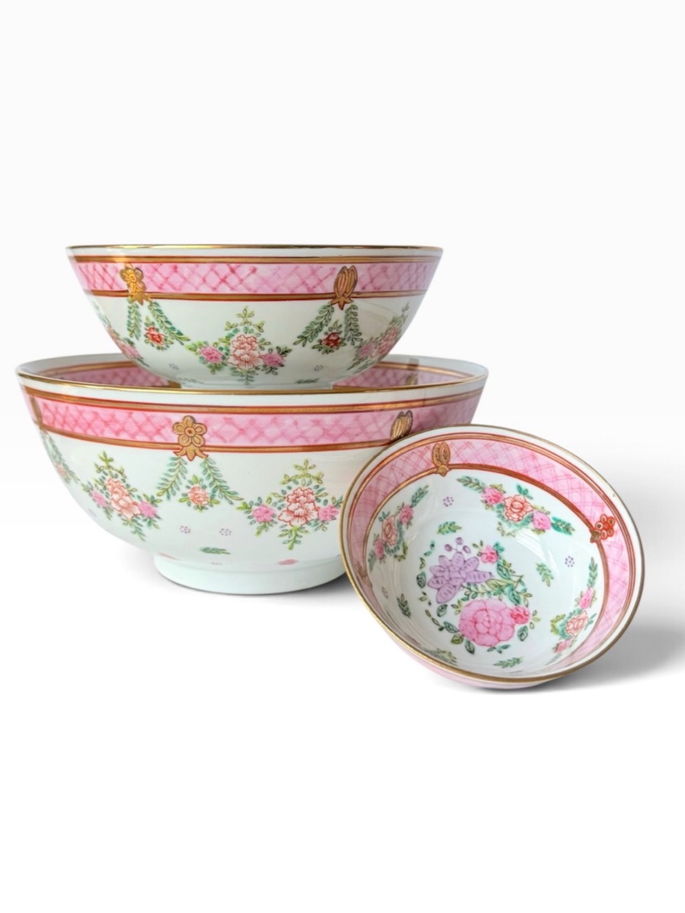 Vintage Set of Chinoiserie Pink Famille Rose Floral Porcelain Decorative Bowls